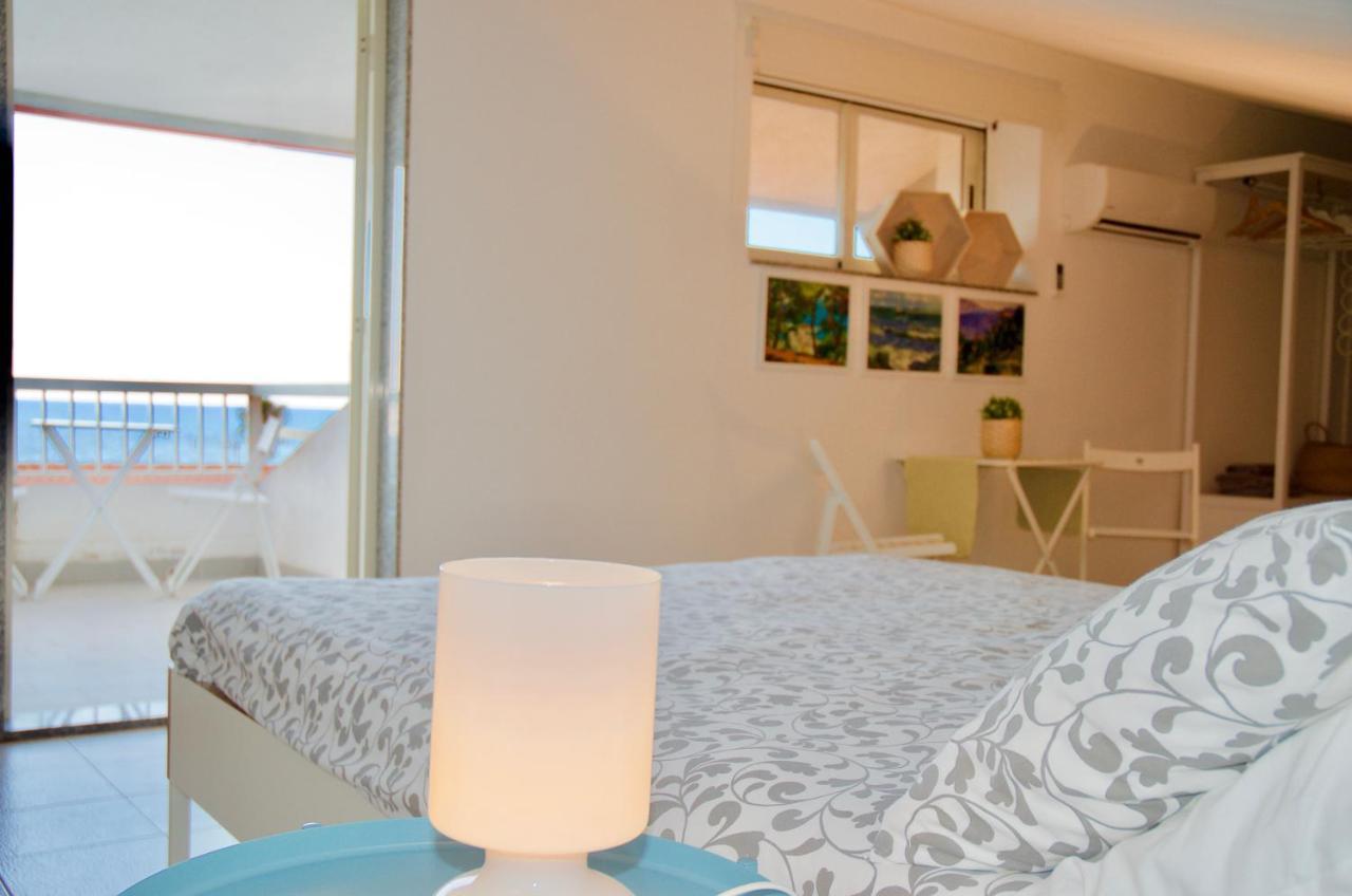 Beachfront Rooms Marina Di Ragusa Ngoại thất bức ảnh
