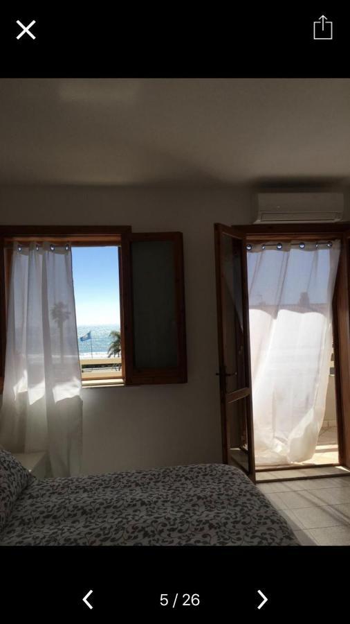 Beachfront Rooms Marina Di Ragusa Ngoại thất bức ảnh